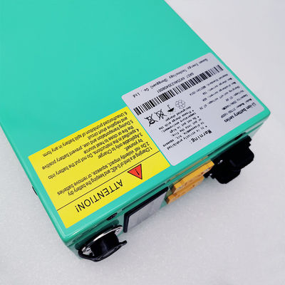 Rechargeable Golf Cart Lithium Battery Solid 60V 25Ah Durable